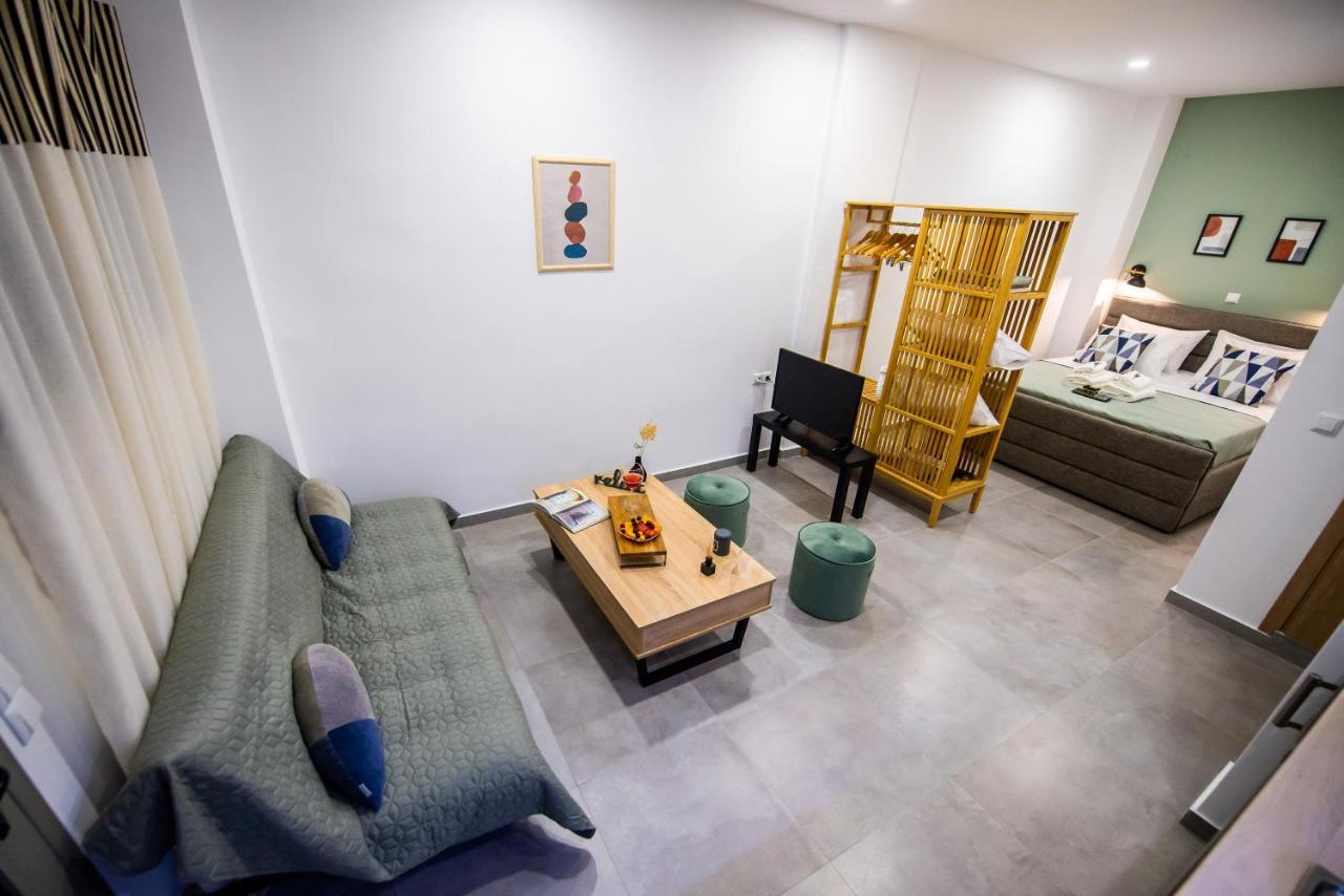 Indigo Apartment 1 Kalamata Esterno foto